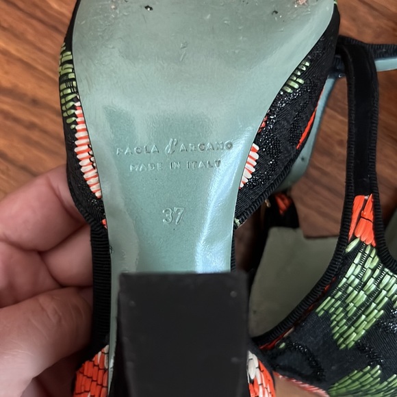 Anthropologie Paola d’Arcano T strap pumps with abstract floral pattern - Picture 5 of 7